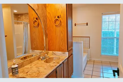 105 Meadow Drive, Georgetown, TX 78633 - Photo 13