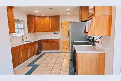 105 Meadow Drive, Georgetown, TX 78633 - Photo 5