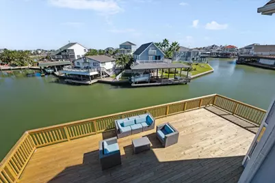 210 Easterly Drive, Galveston, TX 77554 - Photo 29
