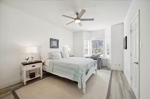 210 Easterly Dr, Galveston, TX 77554 - Photo 17