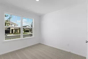 25524 Flora Bella Ln, Elgin, TX 78621 - Photo 5