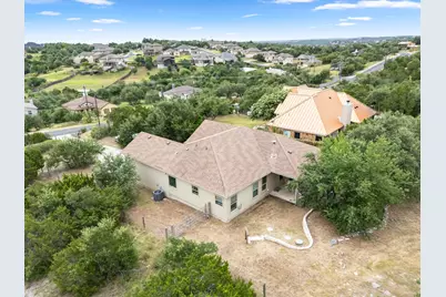 9808 Longhorn Skyway, Dripping Springs, TX 78620 - Photo 31