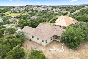 9808 Longhorn Skyway, Dripping Springs, TX 78620 - Photo 31