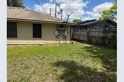 1209 Armadillo Road #A, Austin, TX 78745 - Photo 15