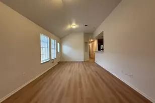 1209 Armadillo Rd, Austin, TX 78745 - Photo 3