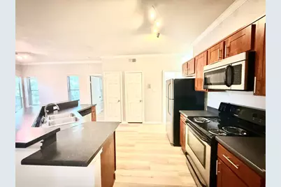 6804 N Capital Of Texas Highway #812, Austin, TX 78731 - Photo 3