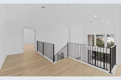 1805 Crimson Sunset Drive, Georgetown, TX 78628 - Photo 15