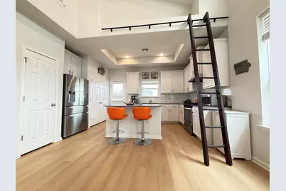 10221 Forest Grove Drive, Austin, TX 78747 - Photo 7