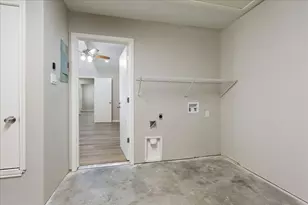 13300 Cowdray Park, Austin, TX 78729 - Photo 23