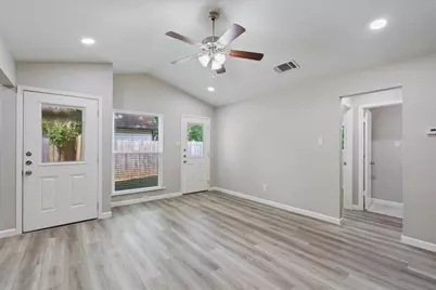 13300 Cowdray Park #A, Austin, TX 78729 - Photo 7