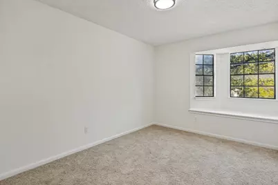 8001 Boneta Trail, Austin, TX 78729 - Photo 13
