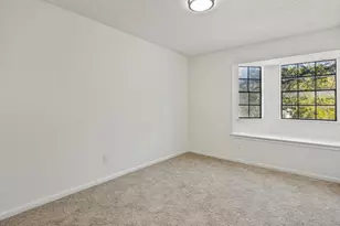 8001 Boneta Trail, Austin, TX 78729 - Photo 13