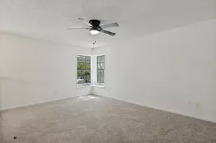 8001 Boneta Trail, Austin, TX 78729 - Photo 15