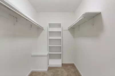 8001 Boneta Trail, Austin, TX 78729 - Photo 19