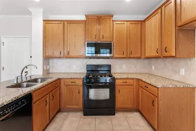 8518 Cahill Drive #13, Austin, TX 78729 - Photo 9