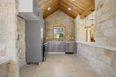 [Address not provided], Buda, TX 78610 - Photo 5