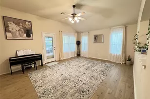 1829 Rachel Ln, Round Rock, TX 78664 - Photo 9