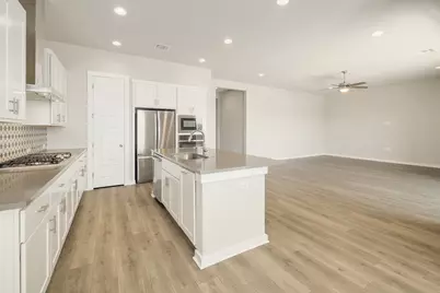 1612 Indian Apple Way, Leander, TX 78641 - Photo 3