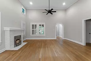 3805 Avenue G, Austin, TX 78751 - Photo 9