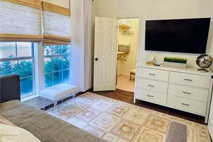 2910 Edgewater Dr, Austin, TX 78733 - Photo 19