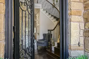 409 Rocky Coast Dr, Austin, TX 78738 - Photo 5