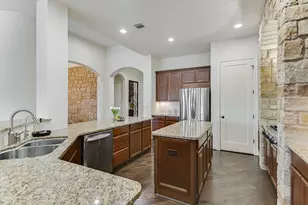 409 Rocky Coast Dr, Austin, TX 78738 - Photo 11