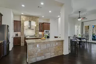 409 Rocky Coast Dr, Austin, TX 78738 - Photo 11