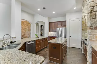409 Rocky Coast Drive, Austin, TX 78738 - Photo 11