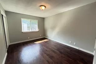 10702 Lanshire Dr, Austin, TX 78758 - Photo 7