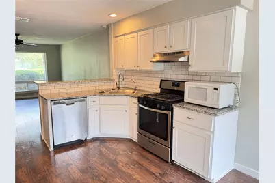 10702 Lanshire Drive #B, Austin, TX 78758 - Photo 5