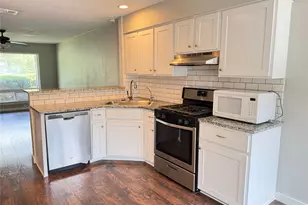 10702 Lanshire Dr, Austin, TX 78758 - Photo 5