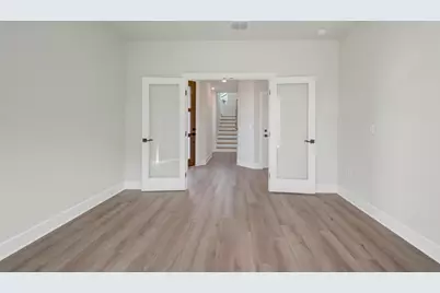 1017 Brickell Loop, Austin, TX 78744 - Photo 5