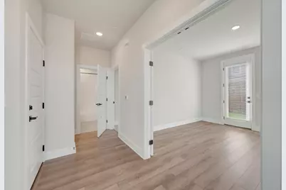 1017 Brickell Loop, Austin, TX 78744 - Photo 5