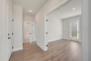 1017 Brickell Loop, Austin, TX 78744 - Photo 5