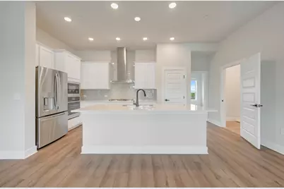 1017 Brickell Loop, Austin, TX 78744 - Photo 7