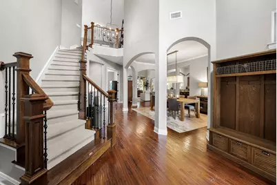 208 Santaluz Lane, Austin, TX 78732 - Photo 3