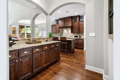 208 Santaluz Lane, Austin, TX 78732 - Photo 11