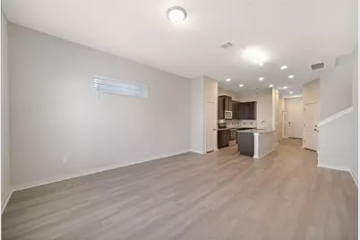 15008 Forum Avenue, Pflugerville, TX 78660 - Photo 9