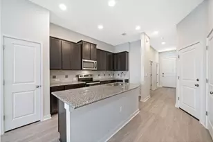 15008 Forum Ave, Pflugerville, TX 78660 - Photo 5