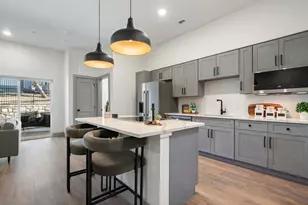 2450 Wickersham Ln, Austin, TX 78741 - Photo 7