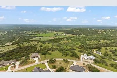 120 Trophy Oak Point, Fredericksburg, TX 78624 - Photo 17