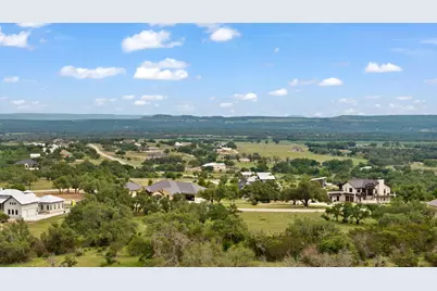 120 Trophy Oak Point, Fredericksburg, TX 78624 - Photo 21