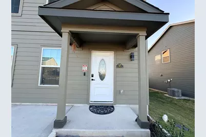 228 Texas Angel Way, Jarrell, TX 76537 - Photo 3