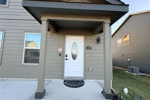 228 Texas Angel Wy, Jarrell, TX 76537 - Photo 3