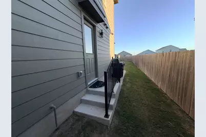 228 Texas Angel Way, Jarrell, TX 76537 - Photo 27