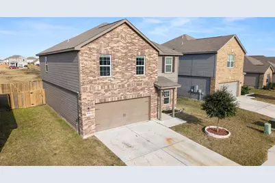 18524 Speculator Lane, Elgin, TX 78621 - Photo 5