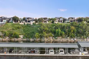 19412 Los Alamitos Ln, Spicewood, TX 78669 - Photo 5