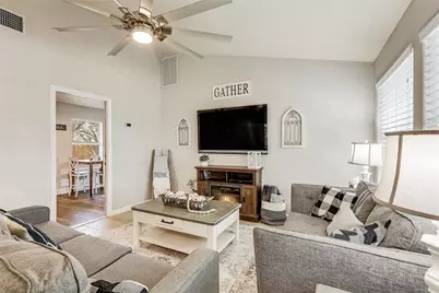 426 Summit Ridge Drive N, Point Venture, TX 78645 - Photo 9