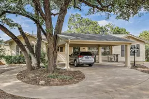 426 Summit Ridge Dr N, Point Venture, TX 78645 - Photo 3