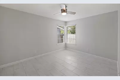 2015 Fair Oaks Drive, Austin, TX 78745 - Photo 31